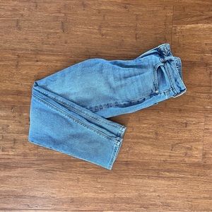 American Eagle skinny jeans